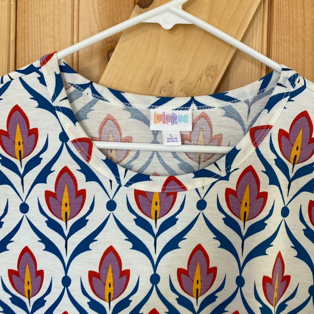 LulaRoe dress with pockets and waist tie